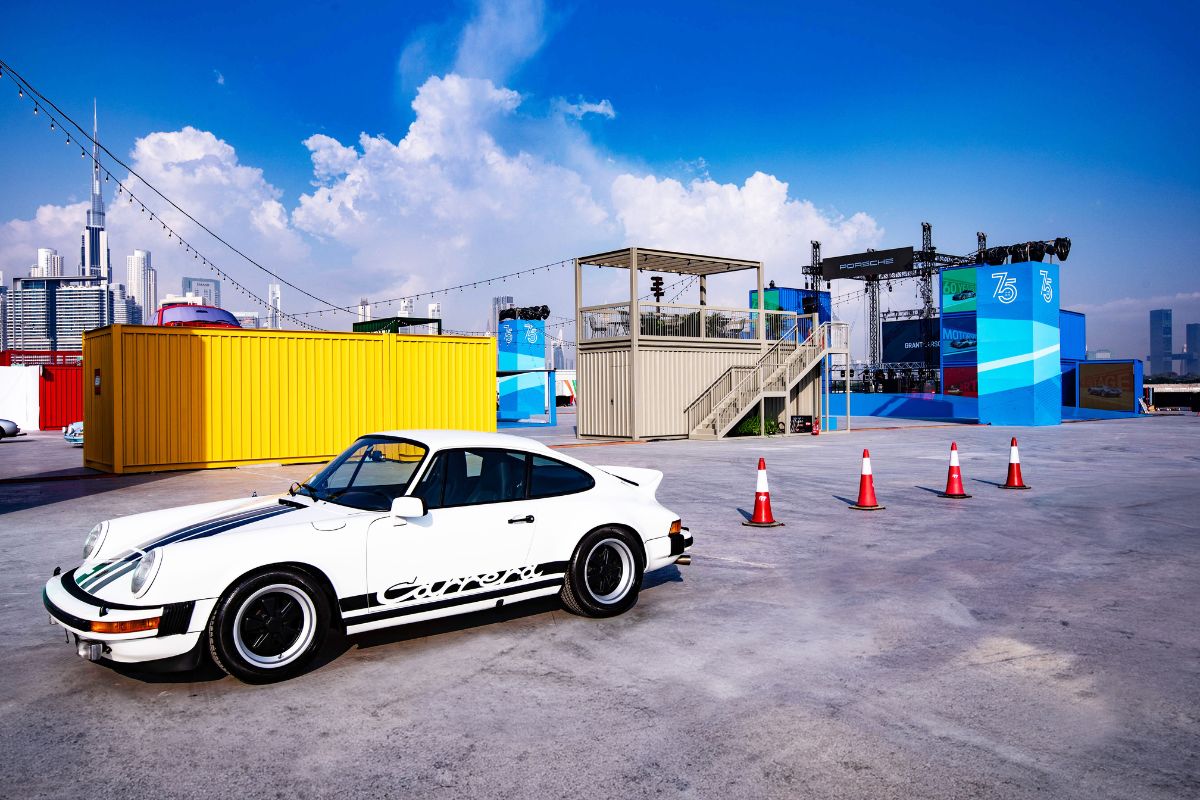 Icons of Porsche in Dubai: Elevating Automotive Culture with Modular Structures